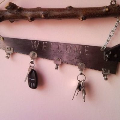 Upcycled Welcome Home key holder, organizer from pad saw