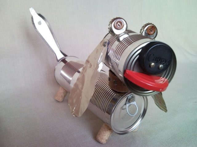 Recycled dachshund dog, puppy, junk sculpture, home decoration 2.