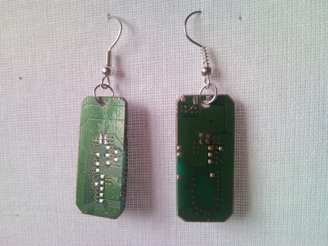 Recycled microchip PCB geek earrings with strass 2.